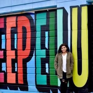 Meet your Posher, Elise